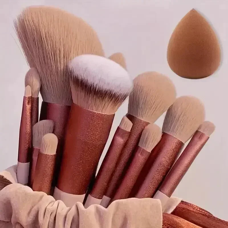 VelvetBlend Brush Set image 2